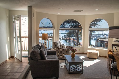 Comfortable living room with wonderful views!