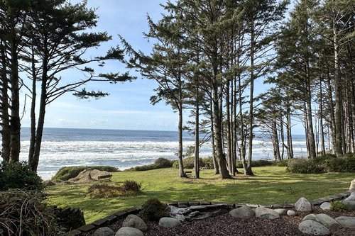 Gorgeous lawns and landscaping to enjoy.