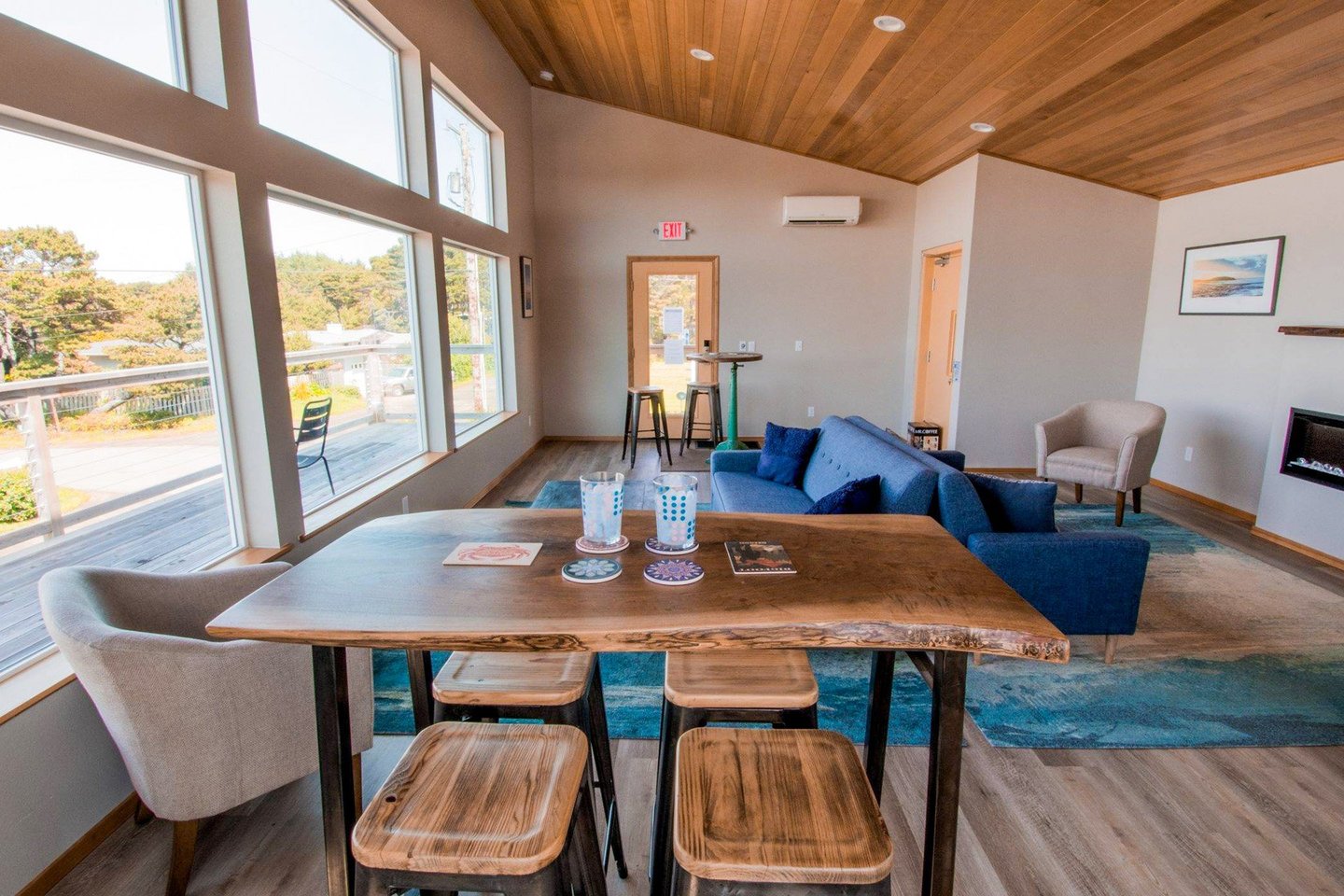 Enjoy a light snack or visit with other guests in this inviting common space