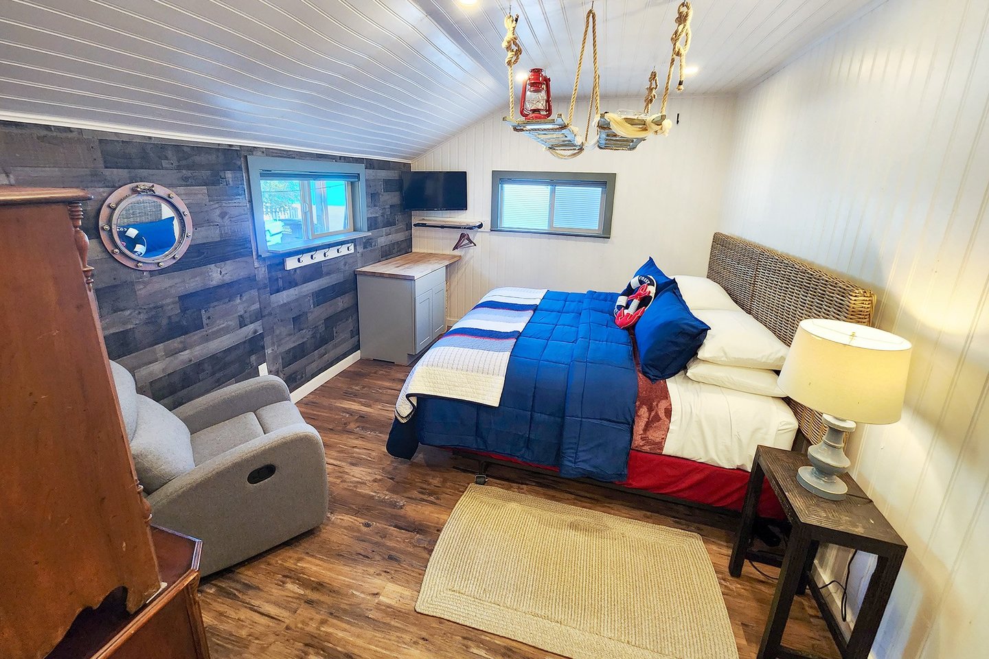 Downstairs bedroom with a king bed that can be split into two twins.