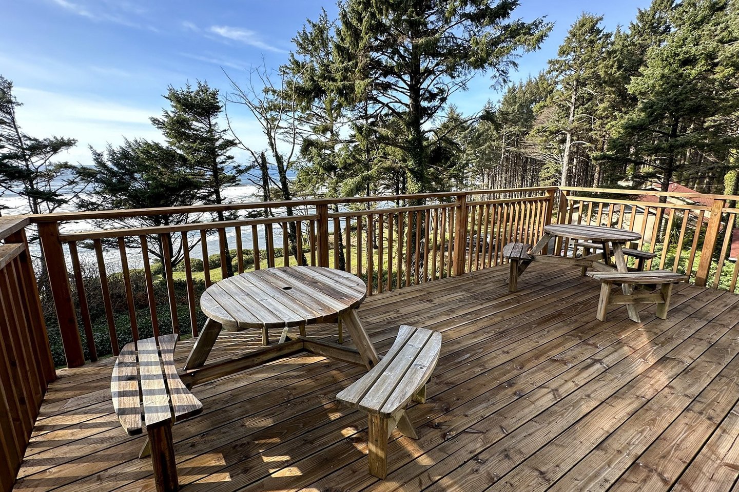 Sit out on the balcony deck on the upper level and enjoy the views.